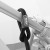 Thule High Grade Lock 9785 - linka zakończona pętlą przepleciona przez ramę roweru